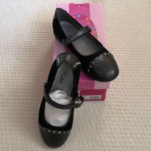 Little Girls Mary Jane Style Dress Shoes Sz 13.5 N